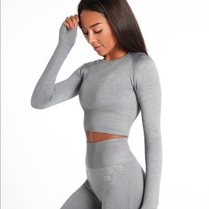 Pursue Fitness Adapt Seamless Long Sleeve Crop Top